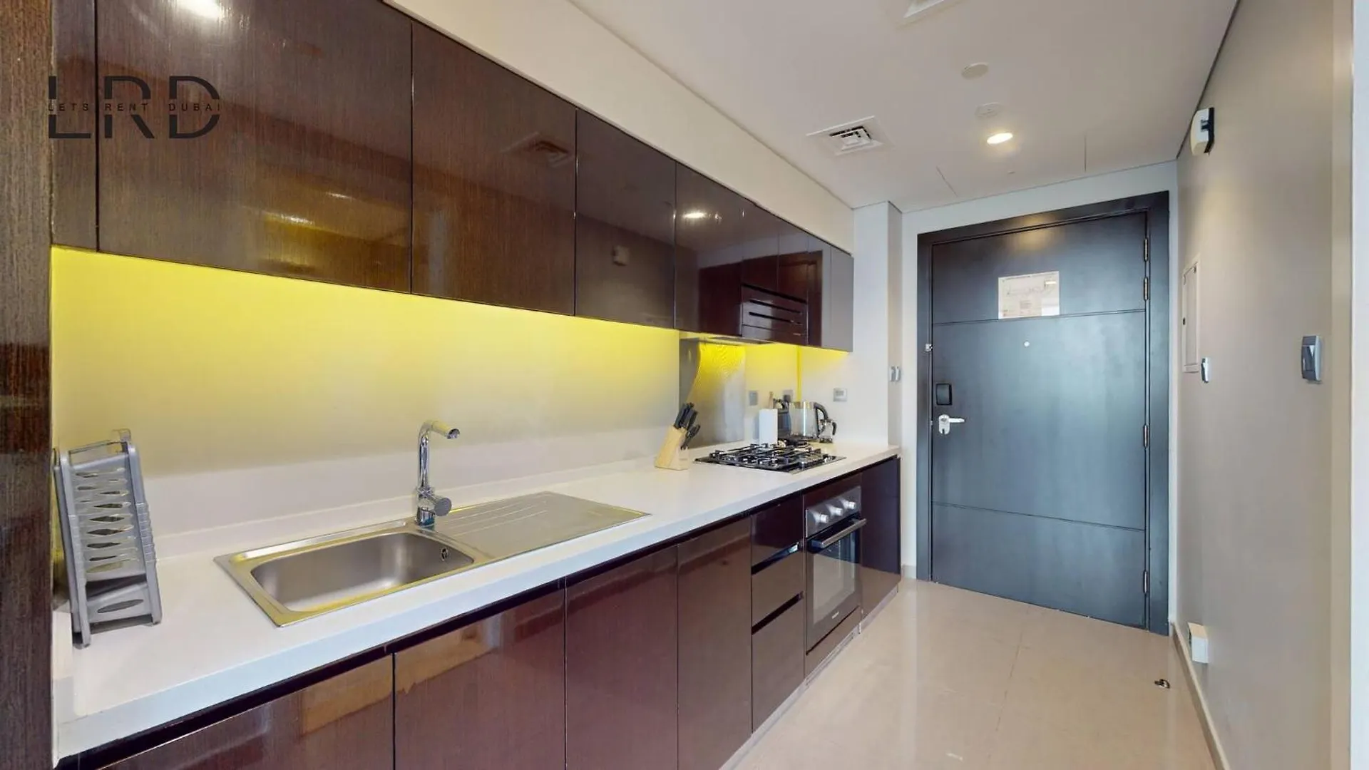 Modern Studio In Majestine Dubai 0*,